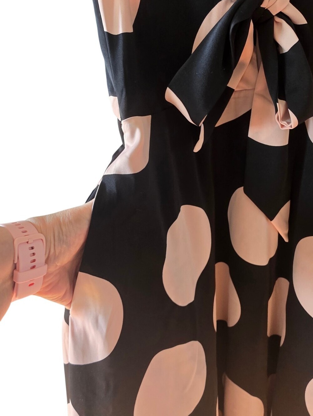 Gracia Cap Sleeve Black/ Blush Pink Polka Dot Dress With Ribbon Tie Size Medium - Picture 5 of 14